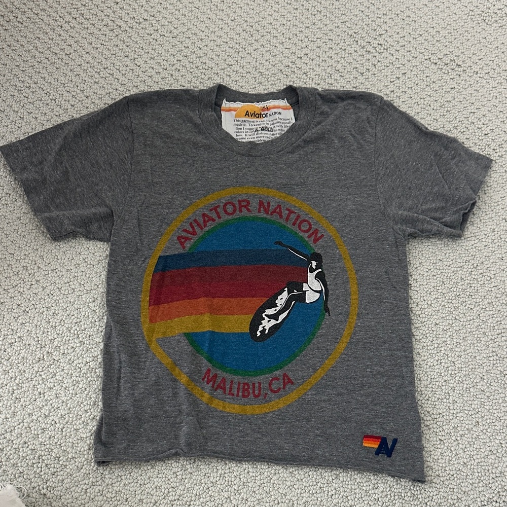 Aviator Nation Woman’s XS Gray Graphic Tee with Retro Rainbow Surf Badge